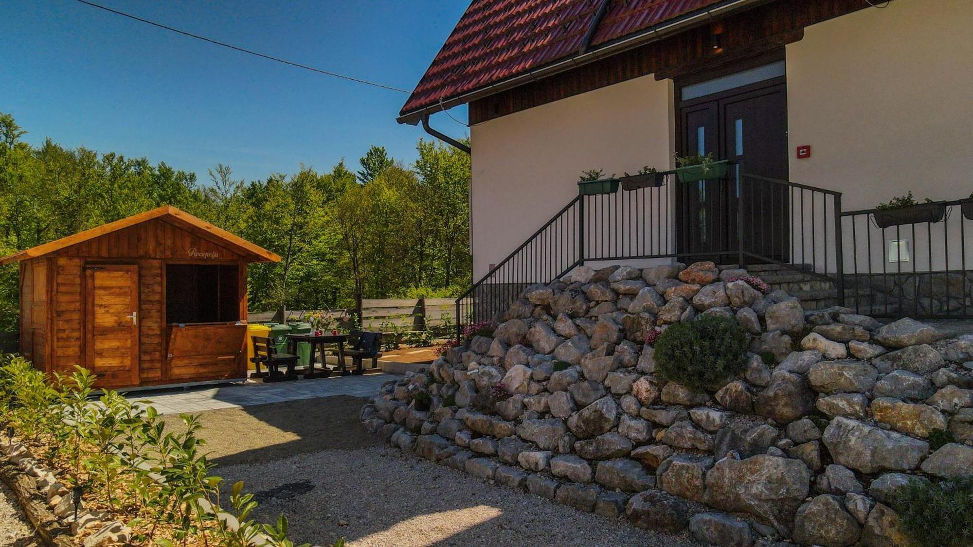 PLITVICKA KUCA M - Plitvice lakes Plitvička Jezera Exterior foto